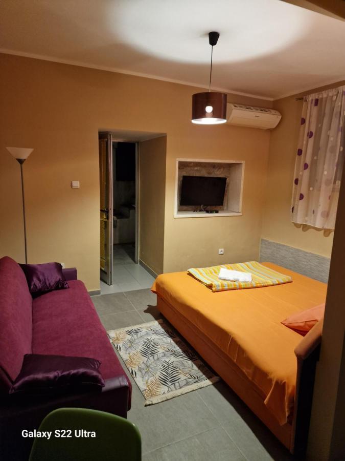 Apartments Katarina Kotor Bagian luar foto